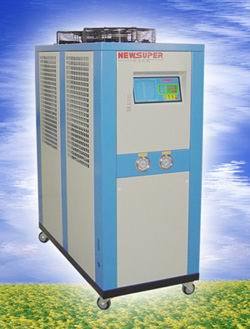 風冷式凍水機XZ-25AC(冷凍水機、干洗機制冷設備)--東莞市新卓機械設備